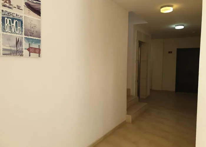 Black Sea Breeze No 3 比亚拉