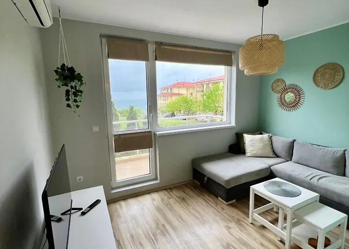 Black Sea Breeze No 3 *