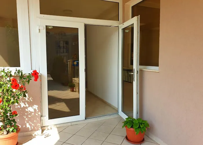 公寓 Black Sea Breeze No 3 比亚拉