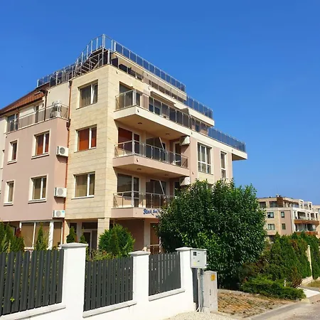Black Sea Breeze No 3 Apartment