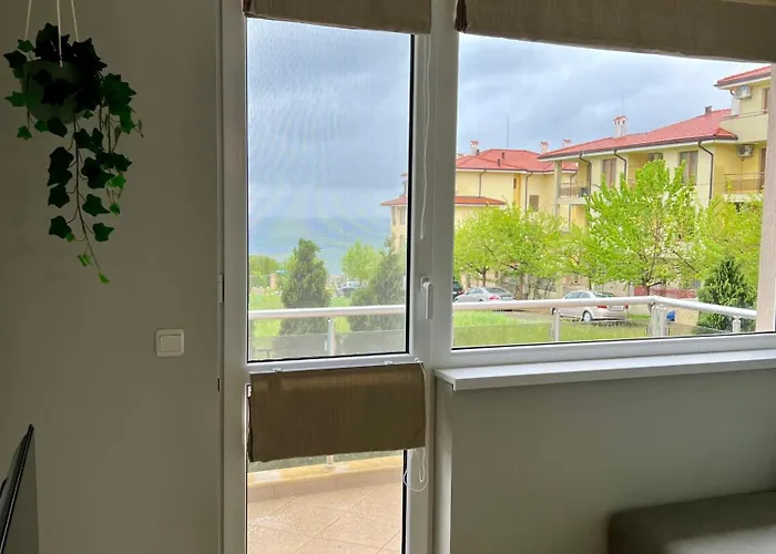 Black Sea Breeze No 3 شقة